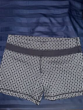 lululemon athletica Black & White Geo-Print Bike Shorts